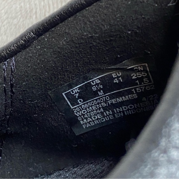 Clarks Collection Black Layton Rae Zip Front Sneaker - Picture 11 of 11